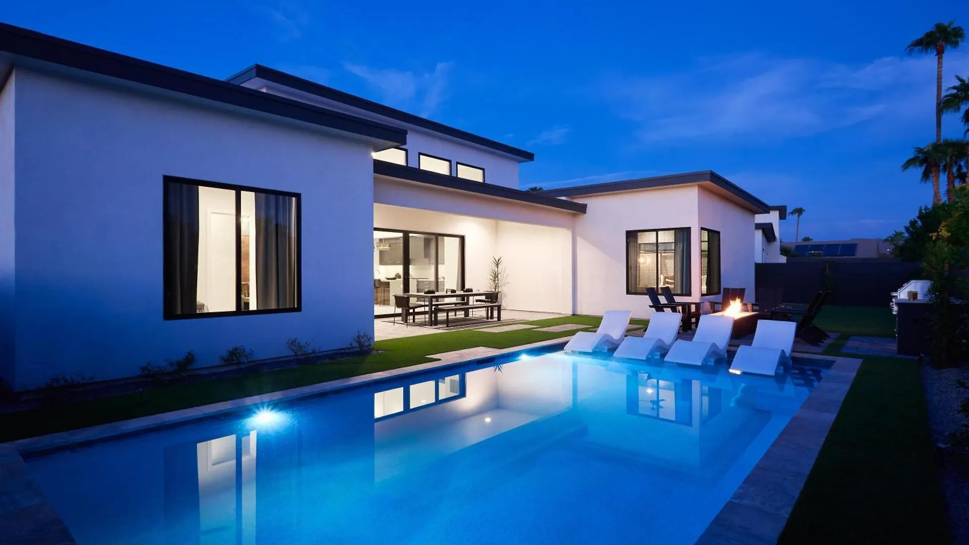 Luxe - Solstice Retreat - Heated Pools - 2 Homes Scottsdale USA