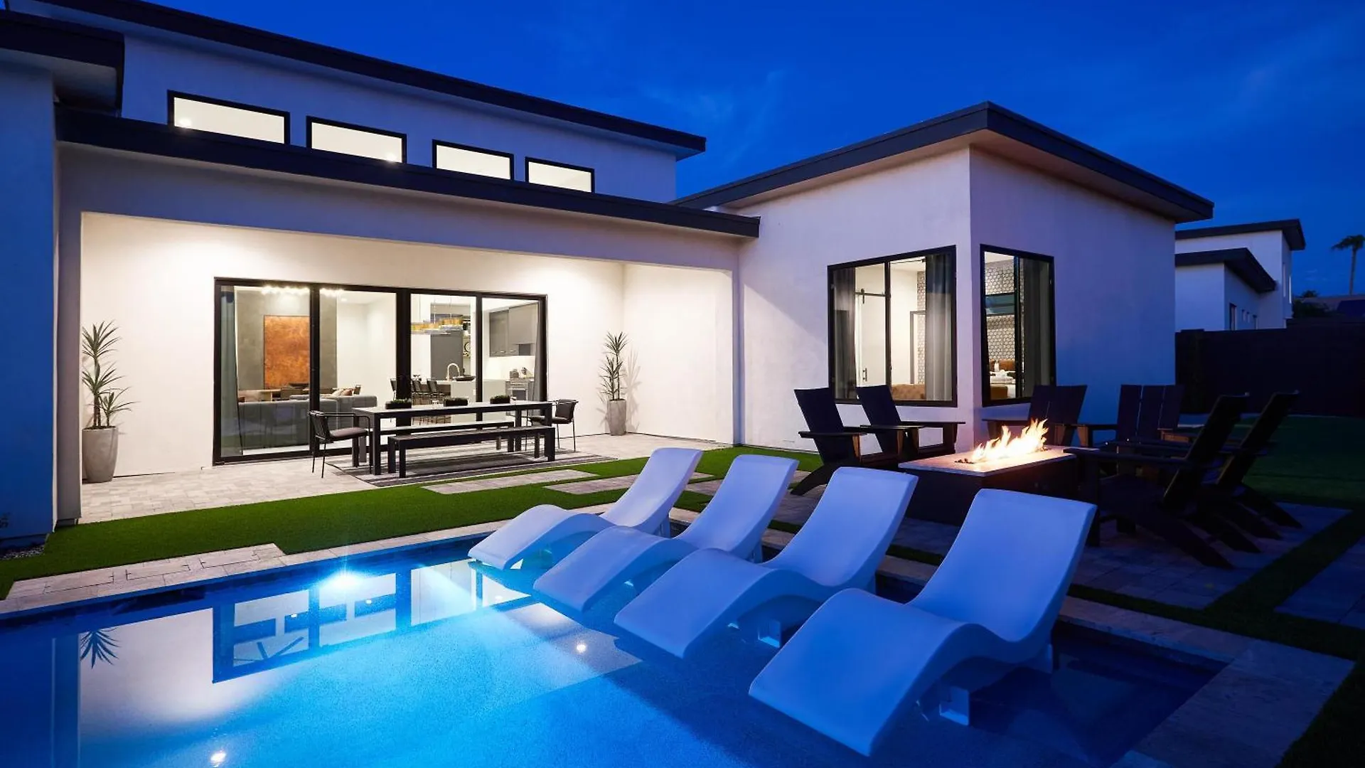 Luxe - Solstice Retreat - Heated Pools - 2 Homes Scottsdale