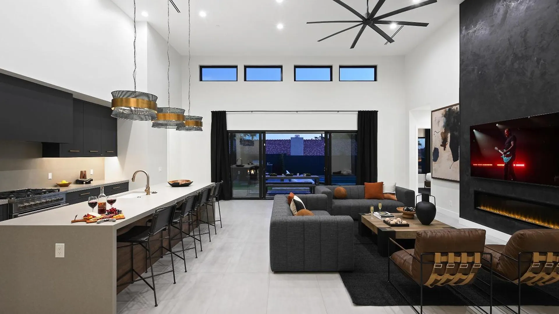 Luxe - Solstice Retreat - Heated Pools - 2 Homes Scottsdale USA
